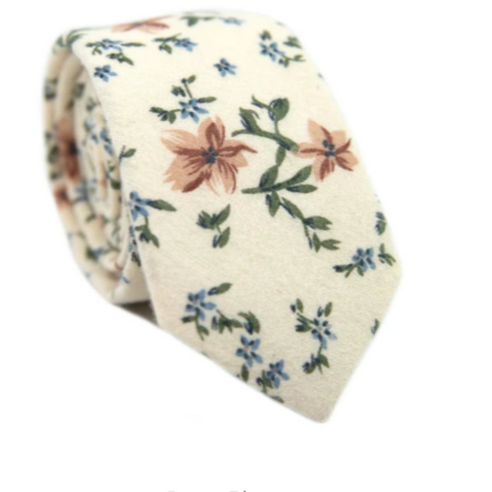 Sugar Blossom Dazi Tie new floral ivory